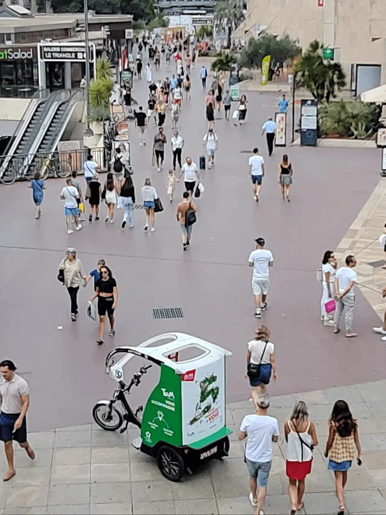 vélotaxi pour un service local et propre