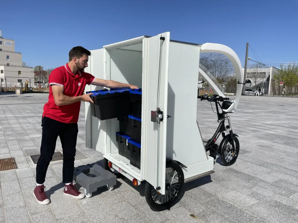 service de transport urbain à vélo dans le centre de Montpellier